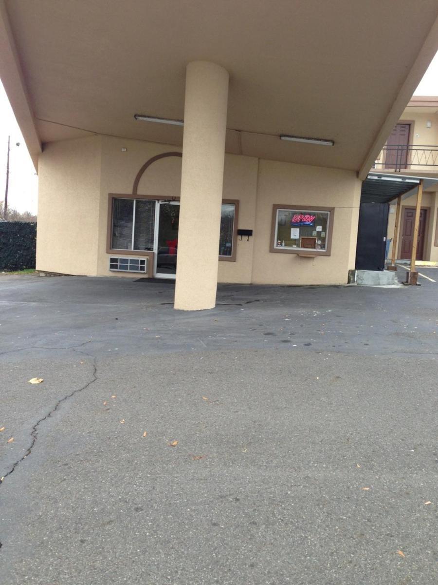 Economy Inn Хот Спрингс Екстериор снимка
